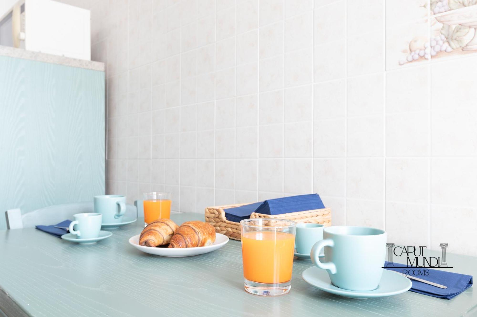 Caput Mundi Rooms - 100Mt To Metro A, Terrace, A-C, 15 Min To Center Rome Bagian luar foto